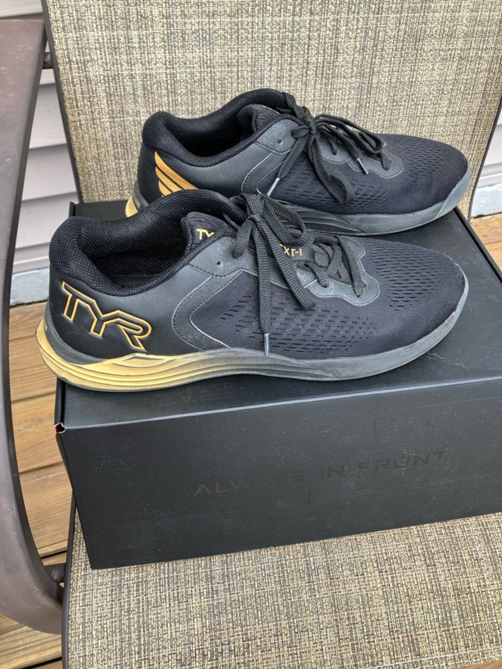 TYR CXT-1 Trainer Black & Gold Sneaker Limited Edition Men’s Sz 12 Women Sz 13.5